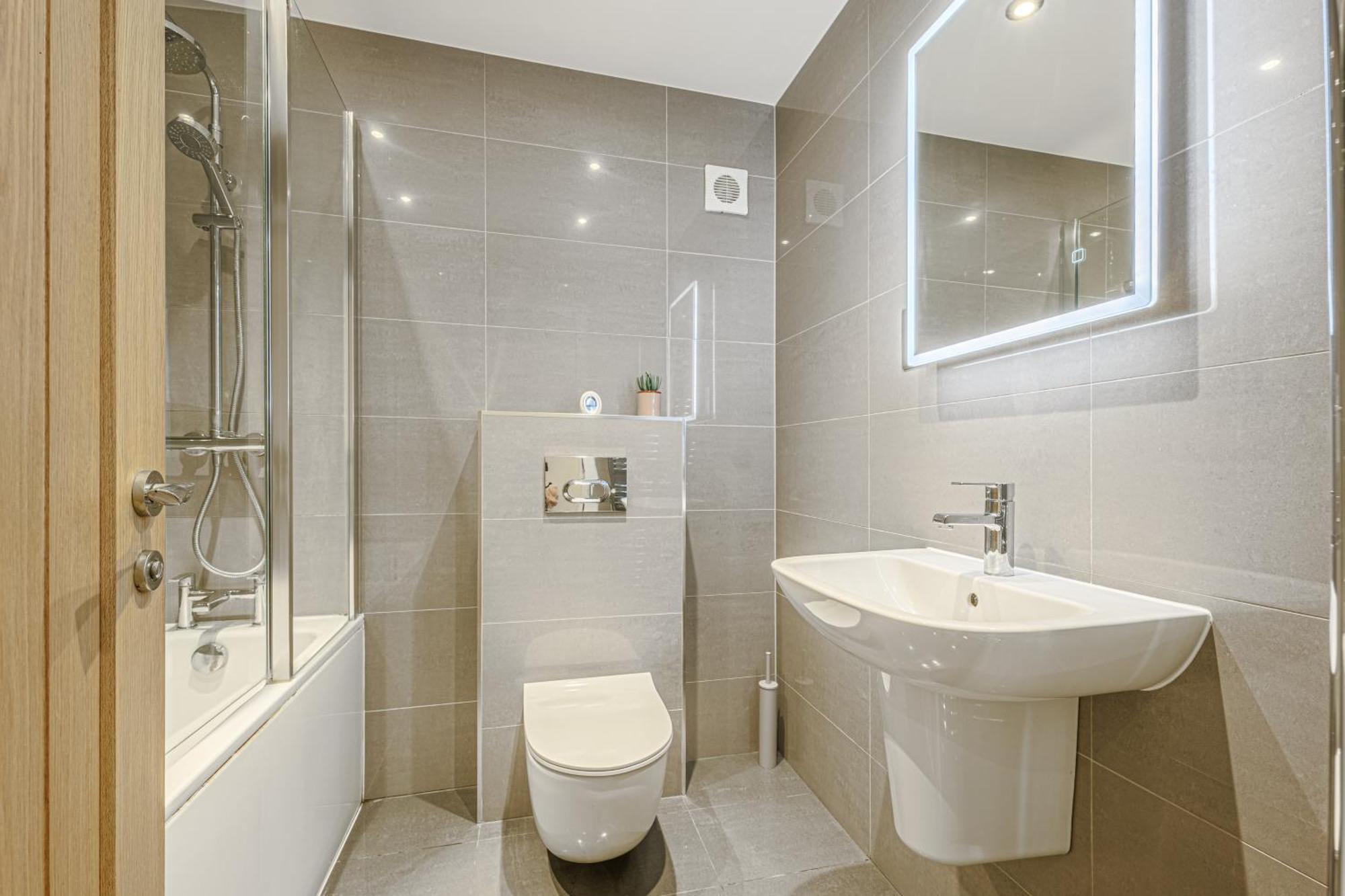 West Residence Bromley Exterior foto